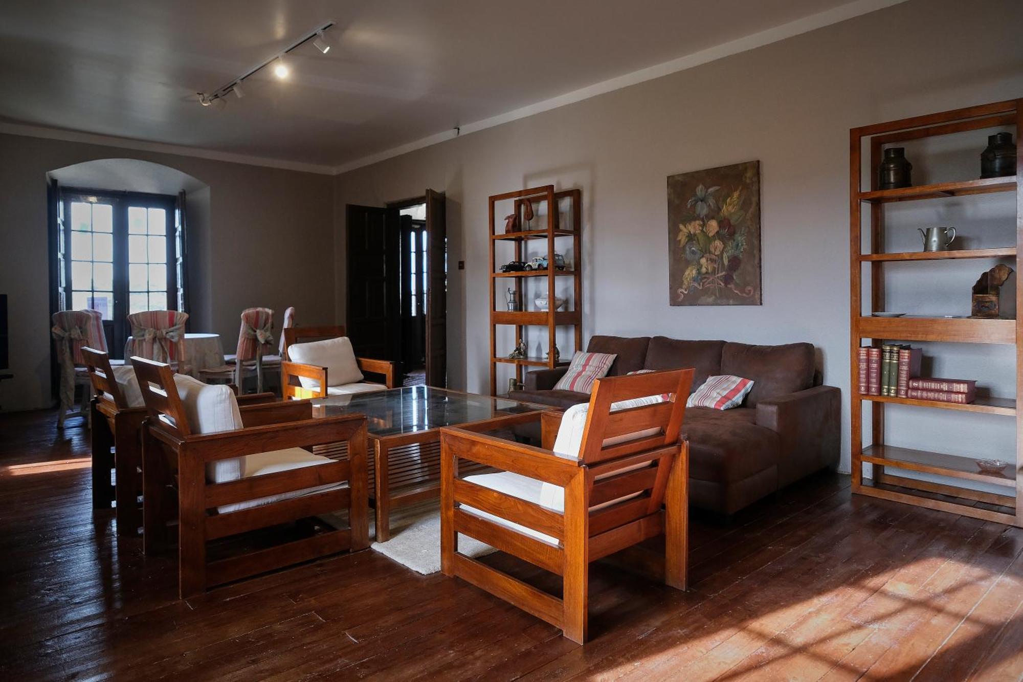 Casa Rural Palacio Conde De Aldana Con Piscina Entre Encinares Y Dehesas Terradillos Exterior foto